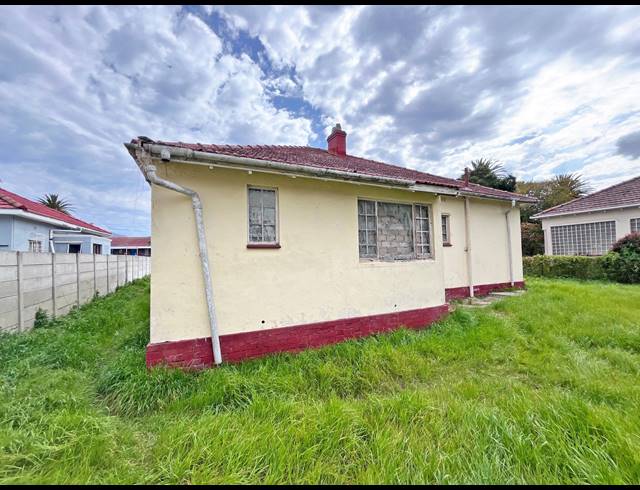 2 BEDROOM HOUSE FOR SALE IN PLUMSTEAD